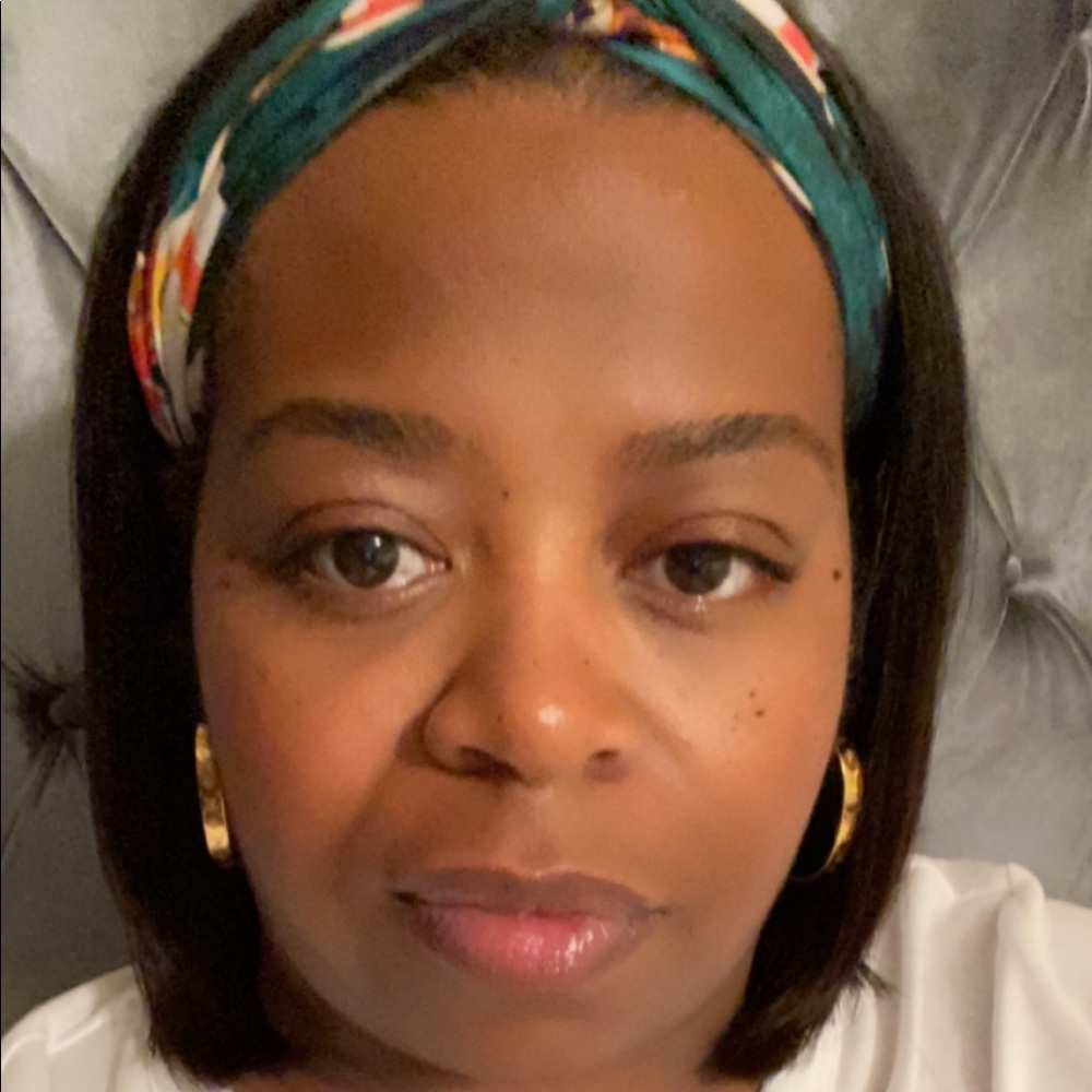 Meet your Posher, Helena